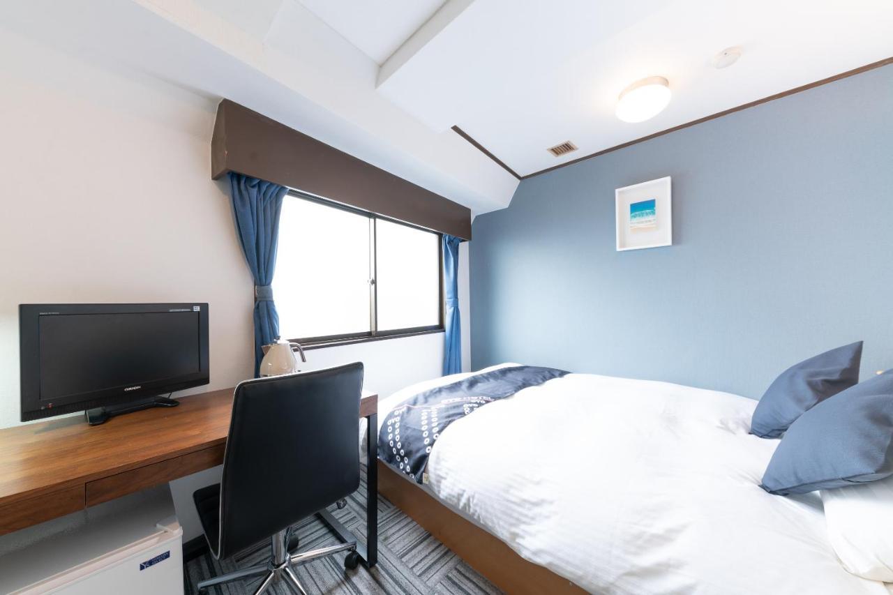 Oyo Hotel Ikebukuro Tokyo Exterior photo