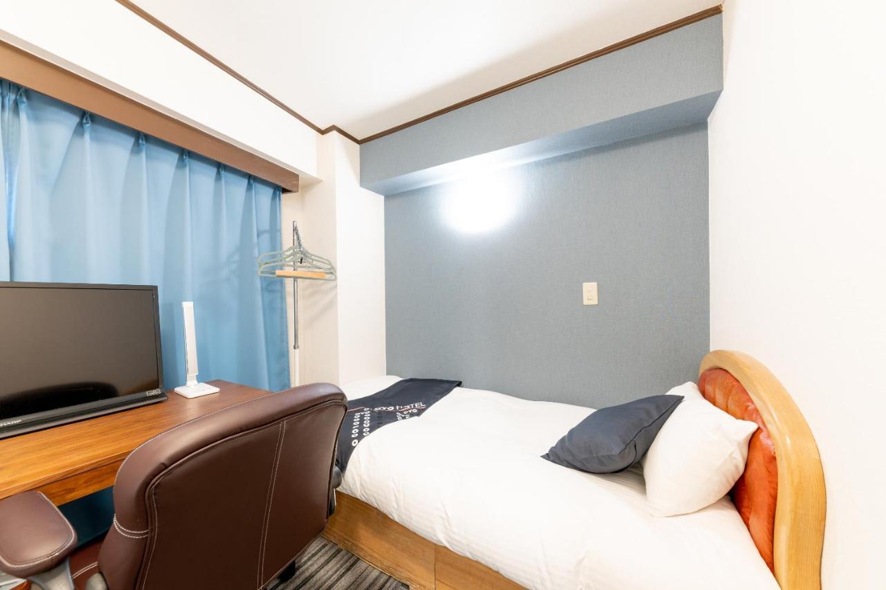Oyo Hotel Ikebukuro Tokyo Exterior photo